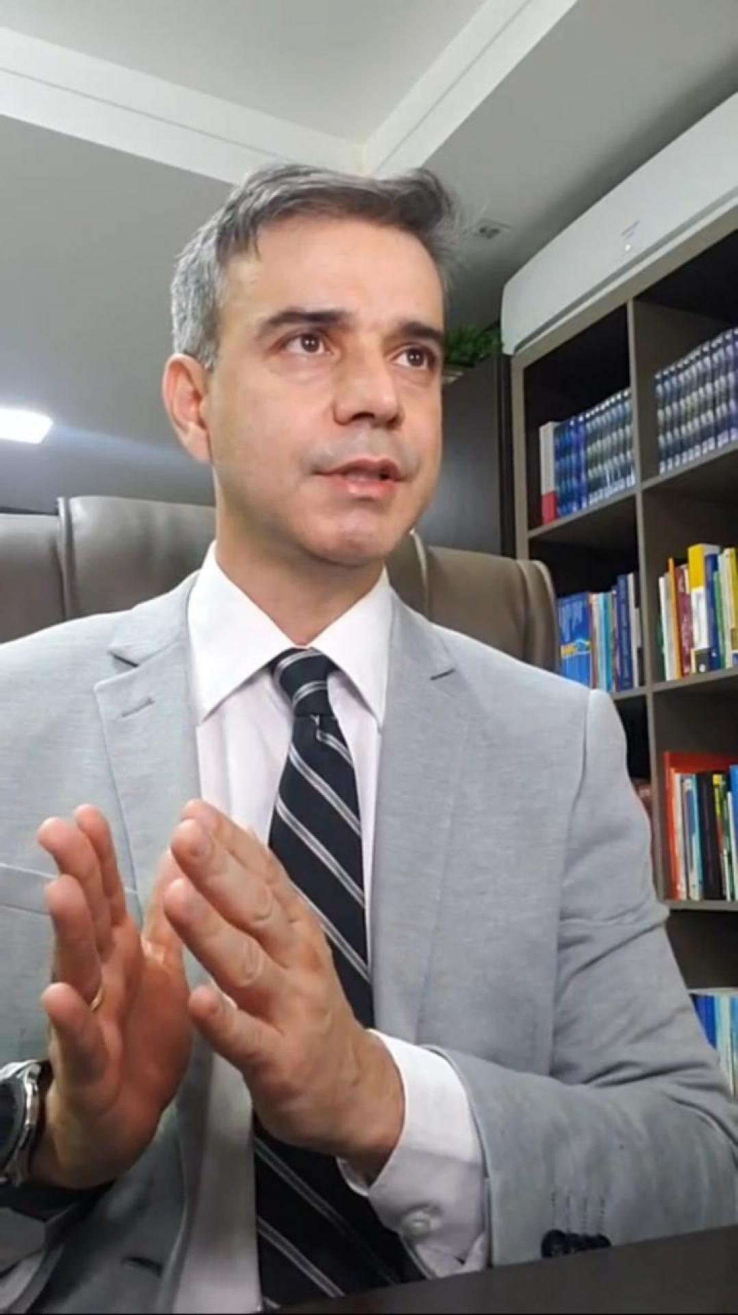 Nestor Fidelis fala na abertura do evento